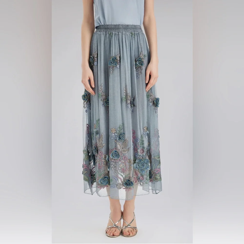 Rich Radi Q’s 3-D Floral Silk Skirt – Bluish Gray, Handcrafted Couture - Picture 2 of 9